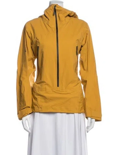 Pre-owned Mountain Hardwear Performance Jacket In Yellow