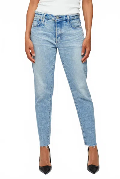 Moussy Montura Mid-rise Tapered Jeans In Light Blue