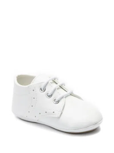 Moustache Babies' Lace-up Crib Shoes In White