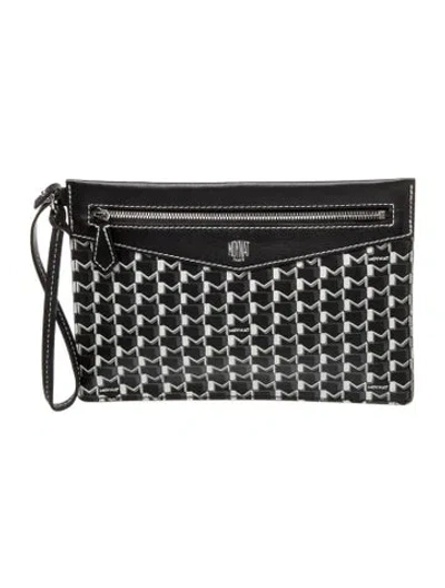 Pre-owned Moynat Clutch In Black