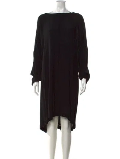 Pre-owned Moyuru Bateau Neckline Knee-length Dress In Black