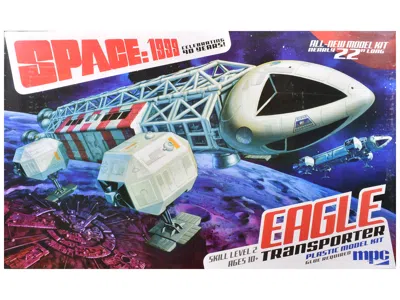 Mpc Skill 2 Model Kit Eagle Transporter Spacecraft "celebrating 40 Years" "space: 1999" (1975-1977) Tv S In Multi