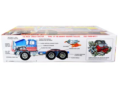 Mpc Skill 3 Model Kit Mack Dm 800 Semi Tractor Truck 1/25 Scale Model By