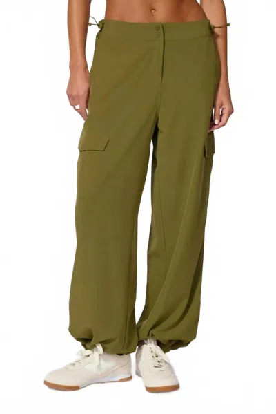 Mpg Sport Inspire Cargo Pant In Deep Avocado In Green