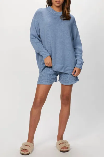 MR MITTENS CHUNKY CREW NECK JUMPER IN FADED DENIM