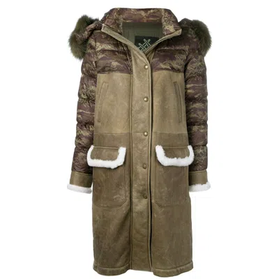 MR & MRS ITALY GREEN COATS