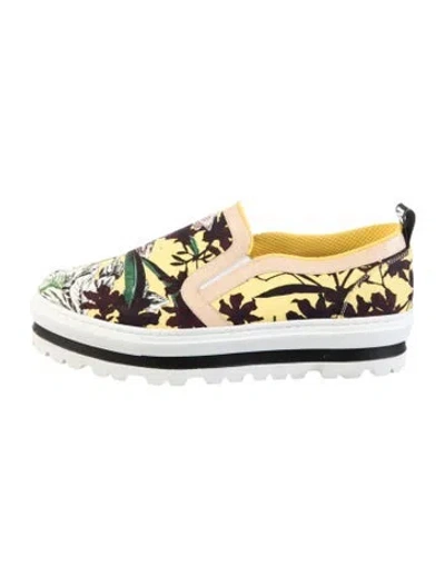 Pre-owned Msgm Canvas Floral Print Sneakers In Yellow