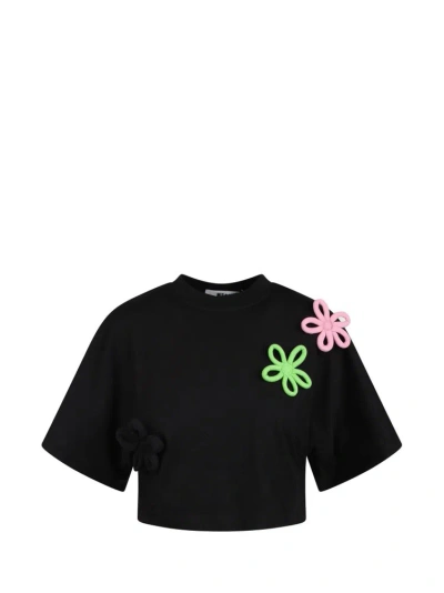 Msgm Floral Patch Crewneck Cropped T In Black