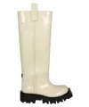 Msgm Leather Round-toe Boots In White