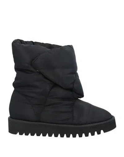 Msgm Woman Ankle Boots Black Size 8 Textile Fibers