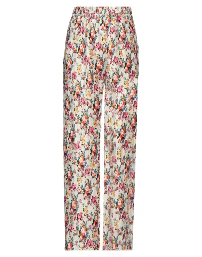 Msgm Pants In White