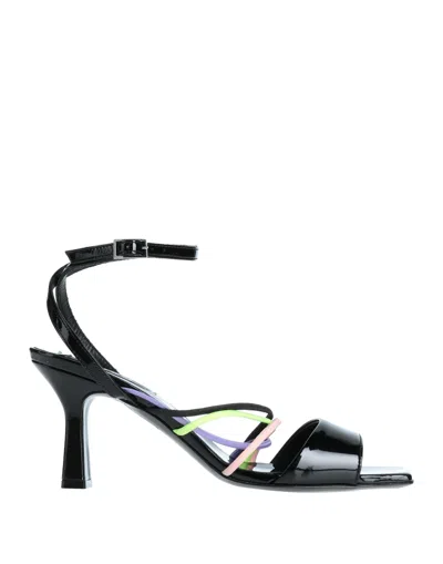 Msgm Sandals In Black