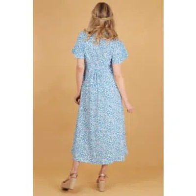 Msh Ditsy Floral Print Short Sleeve Dipped Hem Midi Wrap Dress In Blue