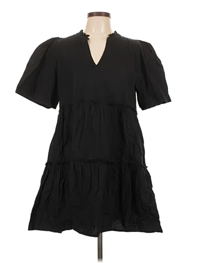 Pre-owned Mud Pie Casual Dress In Black
