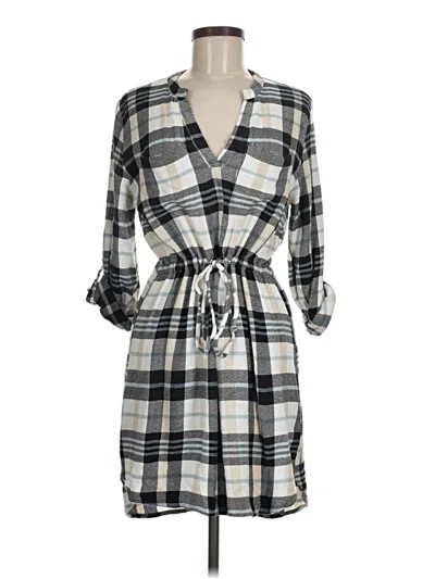 Pre-owned Mud Pie Casual Dress In Gray