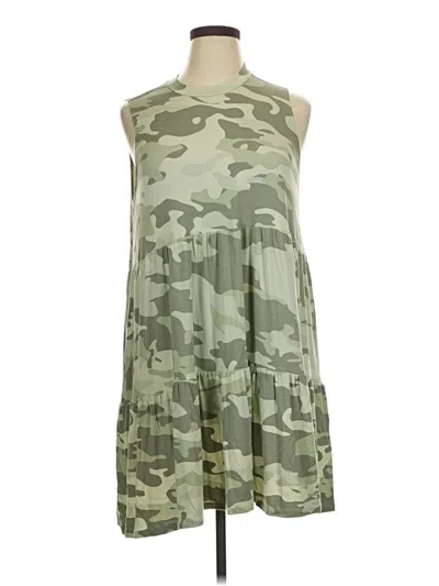 Pre-owned Mud Pie Casual Dress In Green