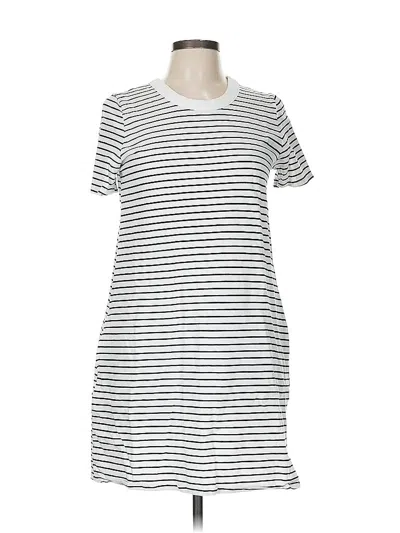 Pre-owned Mud Pie Casual Dress In White