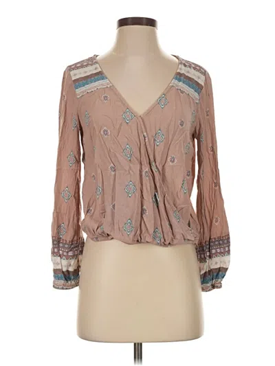 Pre-owned Mudd 3/4 Sleeve Blouse In Tan
