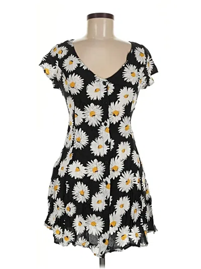 Pre-owned Mudd Casual Dress In Black