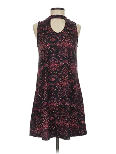 Pre-owned Mudd Casual Dress In Burgundy