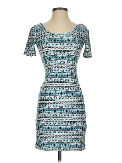 Pre-owned Mudd Casual Dress In Teal