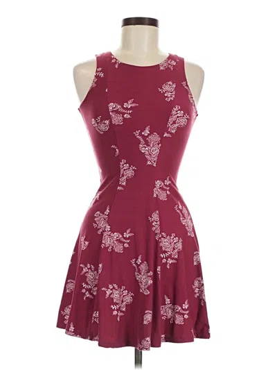 Pre-owned Mudd Cocktail Dress In Burgundy