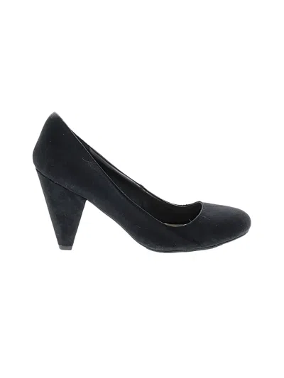 Pre-owned Mudd Heels In Black
