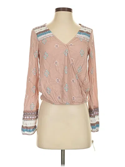 Pre-owned Mudd Long Sleeve Blouse In Tan