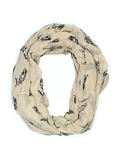 Pre-owned Mudd Scarf In Ivory