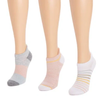 Muk Luks Cotton Compression Ankle Socks 3 Pair Pack In Multi