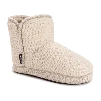 Muk Luks Leigh Slipper Womens Memory Foam Slip-on Slippers In White