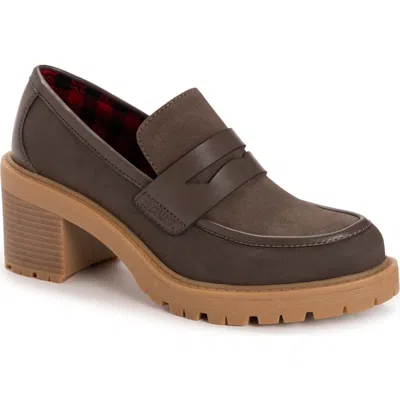 Muk Luks Leona Loafer In Brown