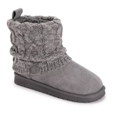 Muk Luks Womens Laurel Boot Flat Heel Booties In Gray