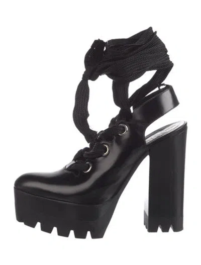 Pre-owned Mulberry Leather Pumps In Black