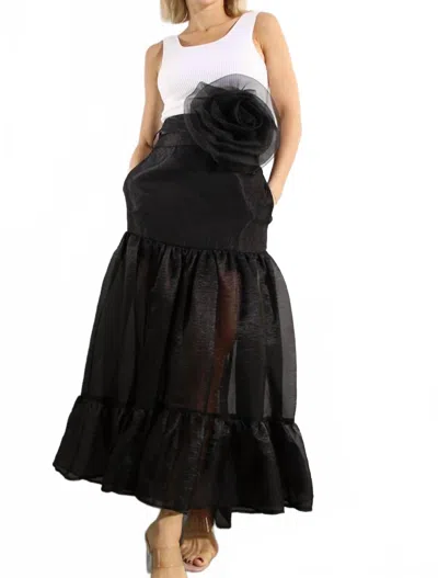 Mulla Flower Belt Organza Maxi Skirt In Black