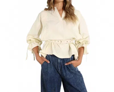Mulla Pleated In Back Cotton Blouse In Vanilla Cream In Neutral