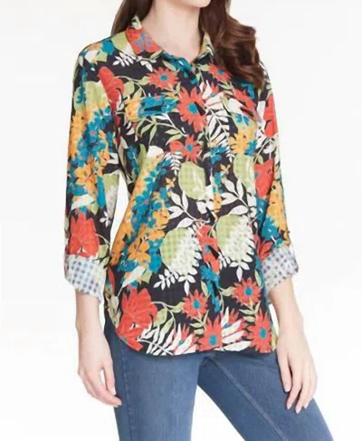 Multiples Take The Lead Top In Floral Print In Multi