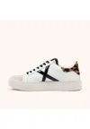 Munich Sneakers In White