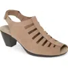 Munro Abby Sandal In Taupe Nubuck