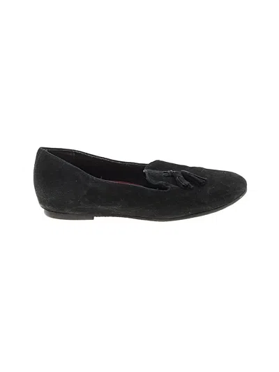 Pre-owned Munro American Flats In Black