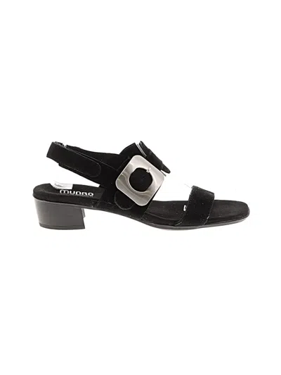 Pre-owned Munro American Sandals In Black