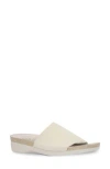 Munro Casita Slide Sandal