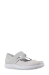 Munro Cass Mary Jane Flat In Brown