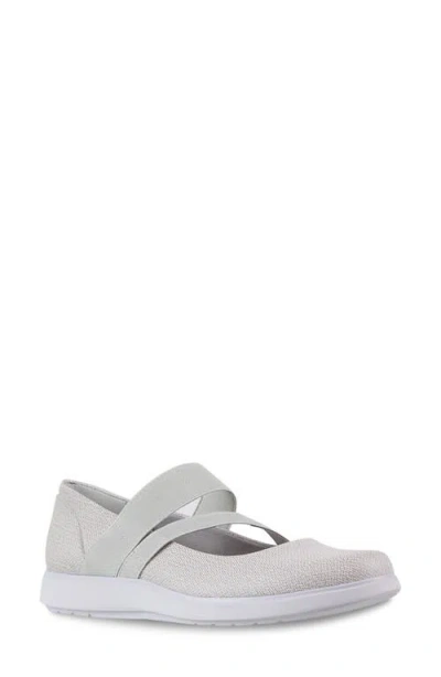 Munro Cass Mary Jane Flat In Taupe Nubuck