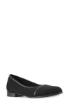 Munro Emerald Envelope Flat In Black Fabric/leather Combo