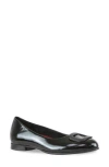 Munro Gianna Buckle Flat