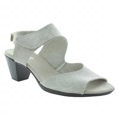Munro Women's Fabiana Sandals In Silver Metallic Nubuck