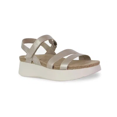 Munro Women's Juniper Sandal In Taupe Metallic In Multi