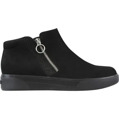 Munro Women's Viera Sneakers In Black Snake Combo In Multi