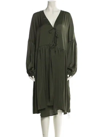 Pre-owned Munthe V-neck Midi Length Dress In Green